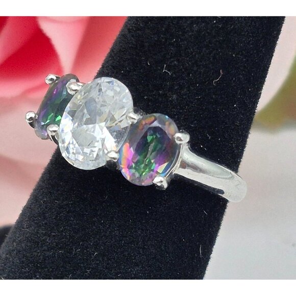 Silver Tone Cocktail Fashion Ring Clear & Iridescent Crystals Size 7 MINT - Picture 8 of 9